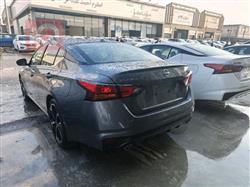 نیسان ئەلتیما